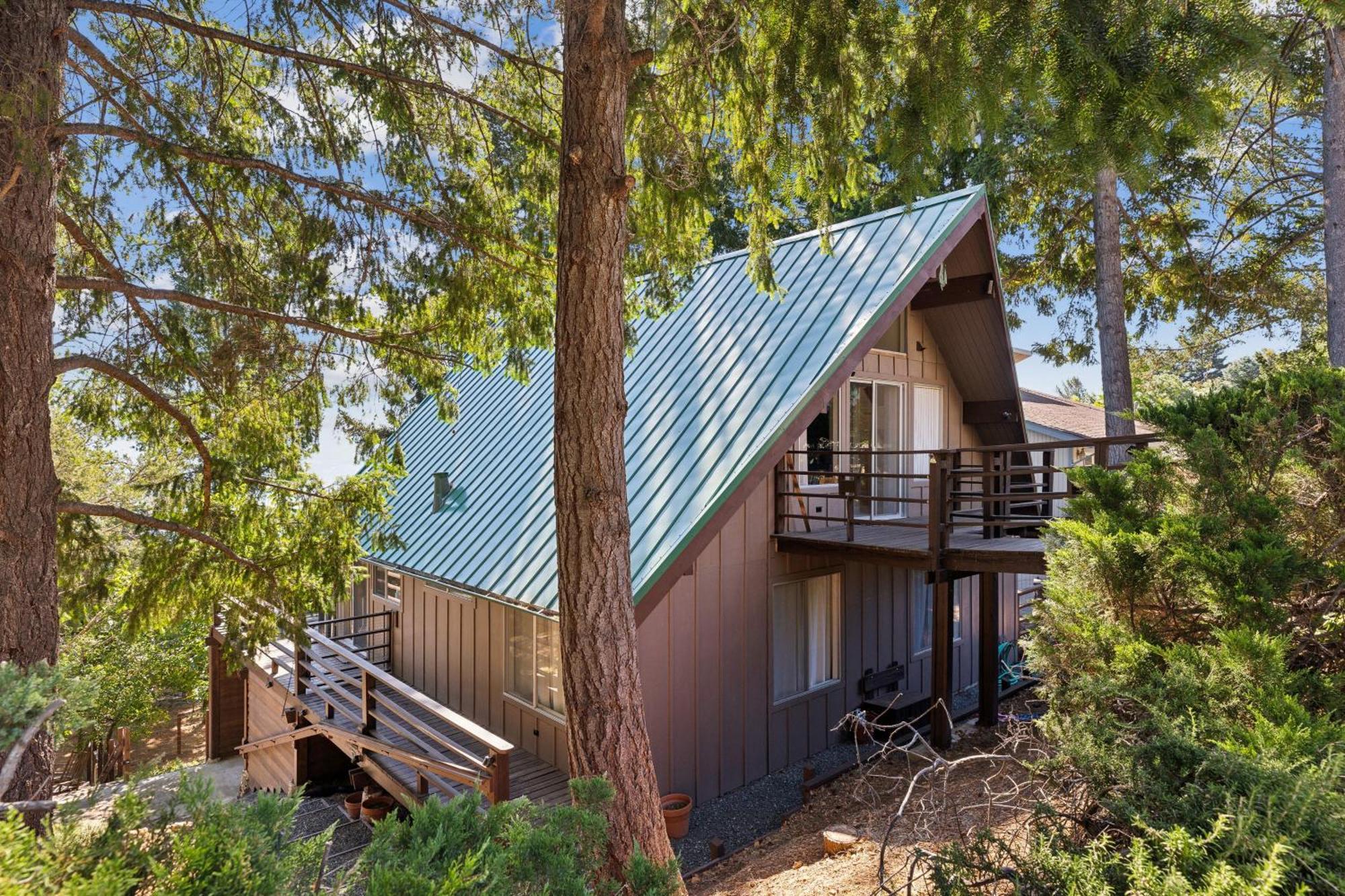 Warm And Cozy Mountain And Lake View Haven Cottage Kelseyville Bagian luar foto